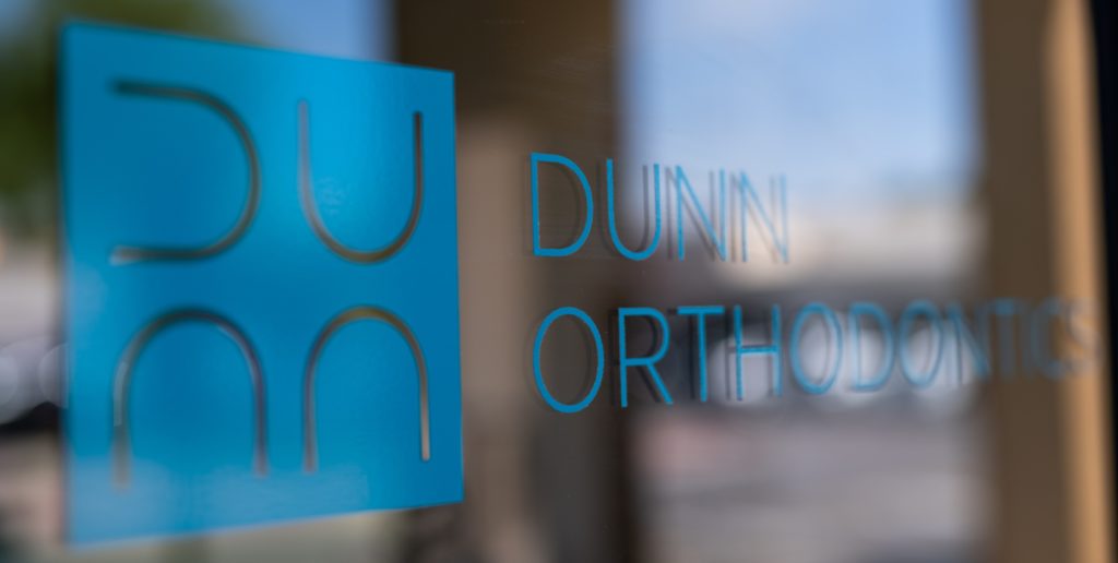 Dunn Orthodontics logo